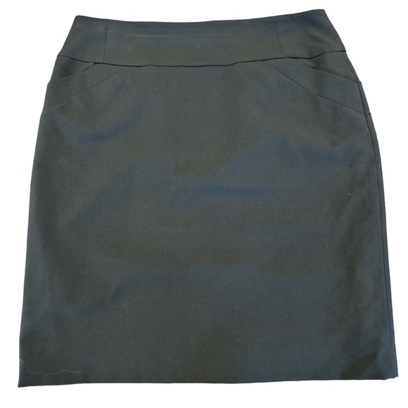 Calvin Klein Skirt 8P ‎ Black Very Good  2 Front Pockets - Picture 1 of 3